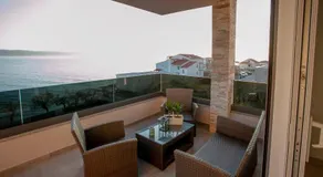 Luxury Apartments Beach - Image 3