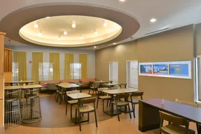 SpringHill Suites Des Moines West - Image 5