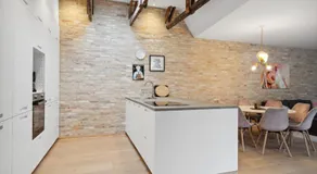 Central 3-bedroom apartment with huge terrace, including queen size beds - Image 3