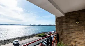 Penthouse River View near Edinburgh - Image 3