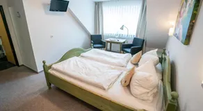 Hotel-Gasthof zur Linde - Image 2