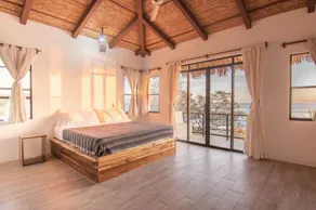Costa Oeste - Image 2