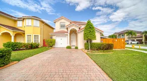 Casa grande con piscina-Palmetto Eliptic Miami- - Image 4