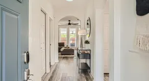 Cozy 3BR - Pet-Friendly Haven with fireplace - Image 4
