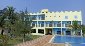 Star Inn Beachfront Resort - Image 3