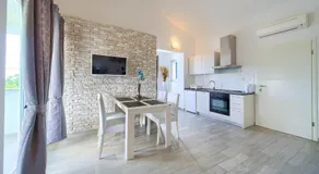 Apartments Mali Nono - Image 2