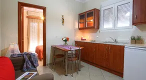 Porto Limnia - Image 4