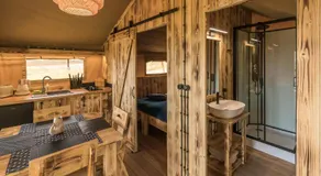 "Wioska Wakacyjna Glamila" Mazury, nad jeziorem, podgrzewany basen, Glamping i domki rodzinne - Image 5