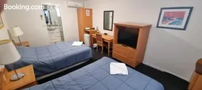 Queensport Hotel - Image 5
