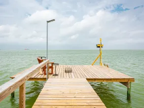 Pier Pressure - Image 2