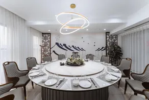 Chonglan Hotel Luoyang - Image 4