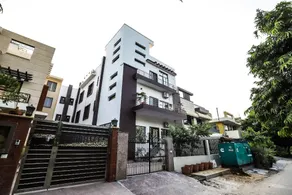 Collection O Noida Homestay 36 - Image 4