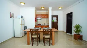 La Villa Inn Hotel Apartment - Image 3