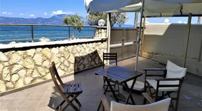 Vrachati Sea Front House - Image 3