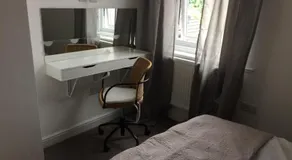 Regent Serviced Suites - Image 4