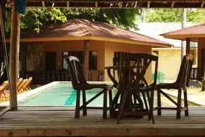 Melina's Beach Front Bungalows - Image 4