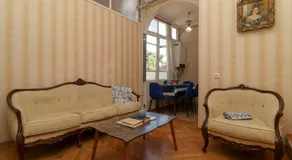 Leon Rooms - Image 2