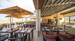 HVD Reina del Mar - Premium Spa Service & Free Parking - Image 4
