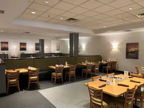 Holiday Inn Airport West - Image 2