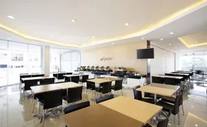 Amaris Hotel Karawang - Image 4