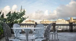 180 Hotel Boutique - Image 2
