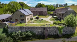 B&B Ferme de Leuze Rustieke Gîtes nabij Durbuy, eigen laadpalen - Image 4