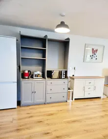 1 Bed Cottage-Museum View-Garden-Free Parking - Image 3