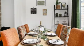 Croydon, victorian garden maisonette, free parking, Gatwick accessible - Image 5