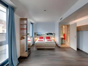 MEININGER Hotel Wien Downtown Franz - Image 2