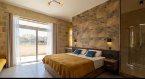 Ta Spiru House of Character with heated indoor pool - Image 2