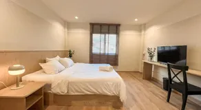 Vanilla house - Image 2