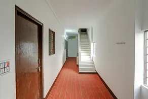 Hotel O by OYO Signature View - Image 3