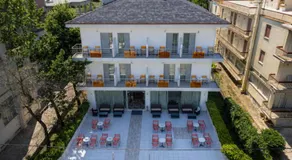 Hotel Ena - Elegant Mountain View Stay with Pool - Image 2