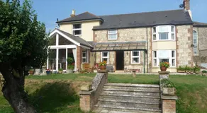 Ivy Hall - Image 4