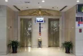 Tiantian Holiday Hotel - Image 5