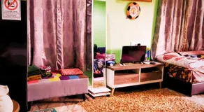 DYANA INN TRANSIT ROOMS - Image 2