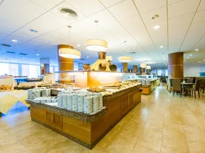 Eix Lagotel Apartamentos - Image 3