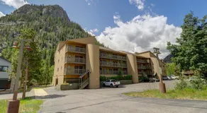 107 Woodbridge - Image 4