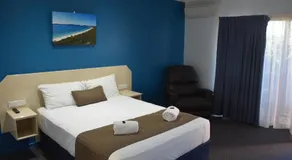 Bluewater Harbour Motel - Image 2