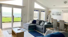 Loxley's Devon Lodge - Image 2