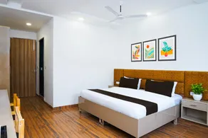 Hotel O Noida Sky Suites Sector 44 Near botanical metro - Image 2