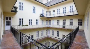 Standard Apartment by Hi5 - Chainbridge - Image 3