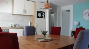 moderne Ferienwohnung mit Balkon - Image 2