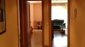 Apartamentos Turisticos Puerta de León - Image 3
