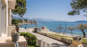 Beachfront Apartments Gabine - Image 3