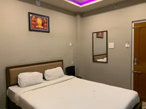 Hotel Golden Dragon N.J.P - Image 3