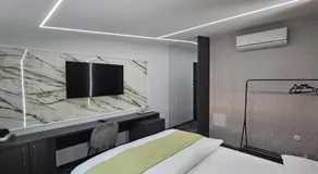 Luxury Room 's - Image 2