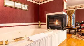 Aurora Staples Inn - Image 3