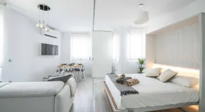 Apartamento y Terraza Puente Viejo junto a la Catedral - Image 2