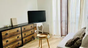 Cosy Studio - Image 2